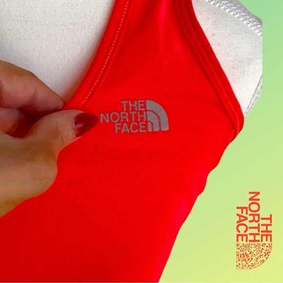 The North Face Women's Bright Orange 🍊 Tank Top - Picture 3 of 9